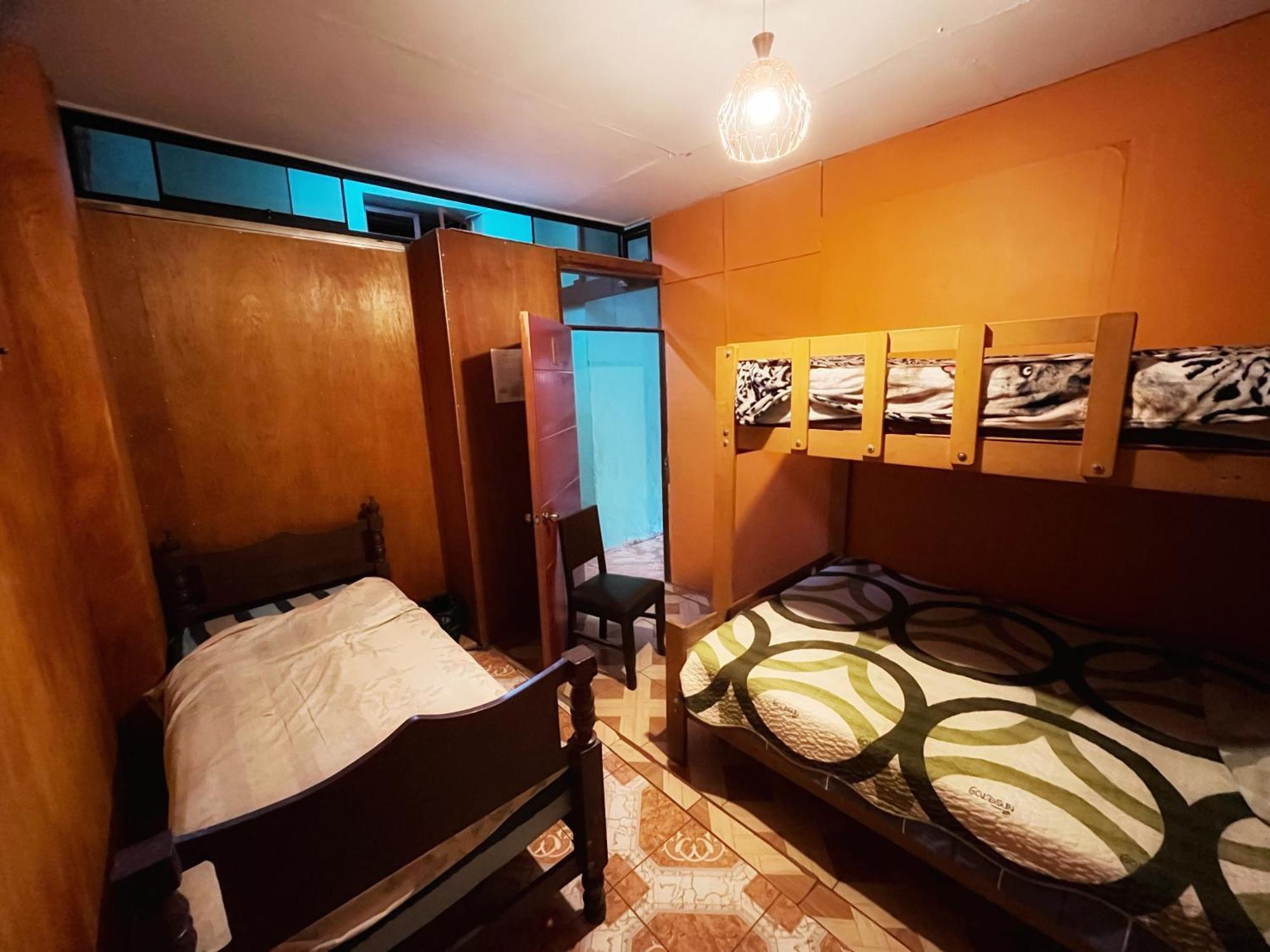 Bed and Breakfast Ugarte Street Trujillo Zewnętrze zdjęcie