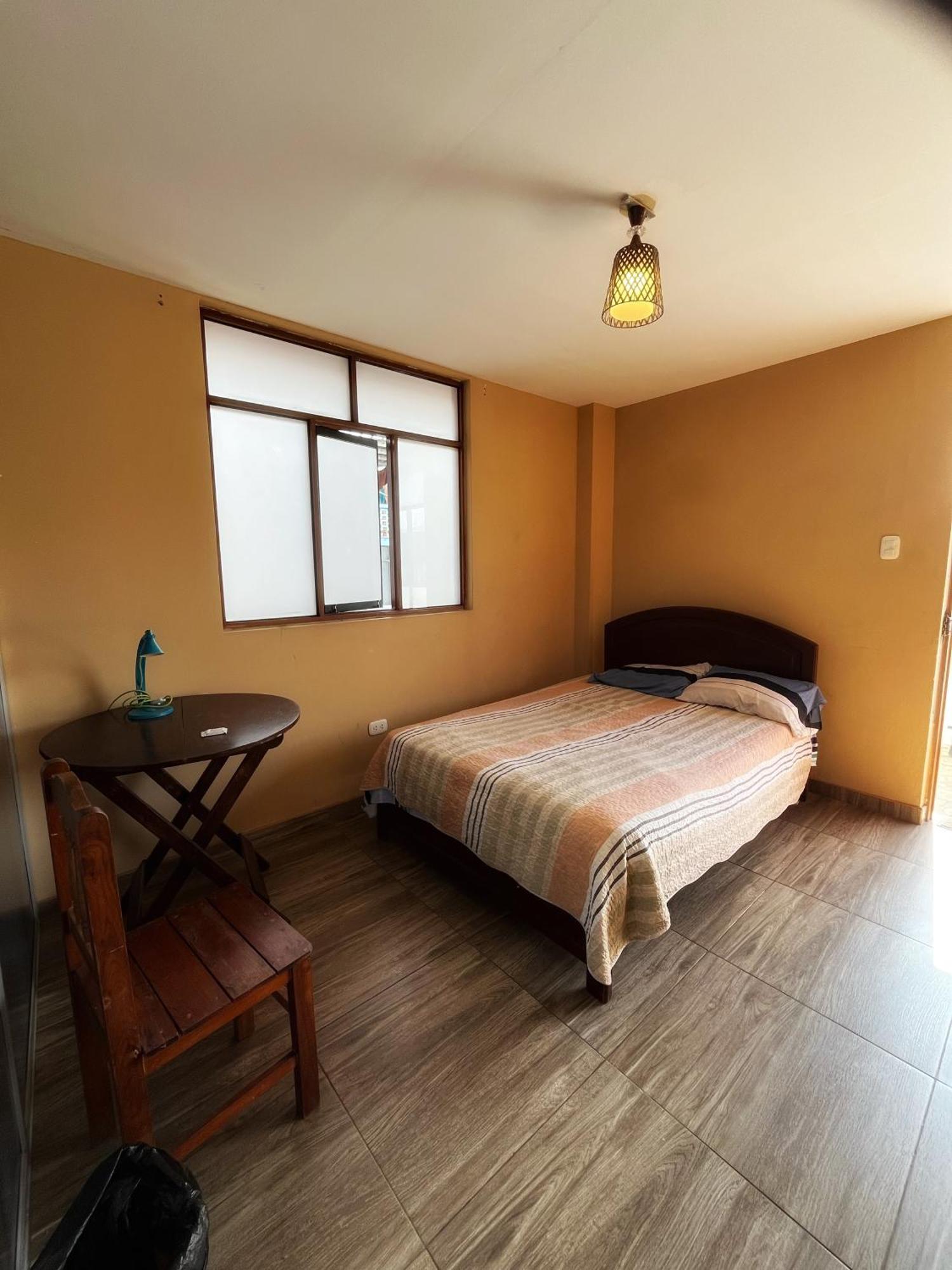 Bed and Breakfast Ugarte Street Trujillo Zewnętrze zdjęcie