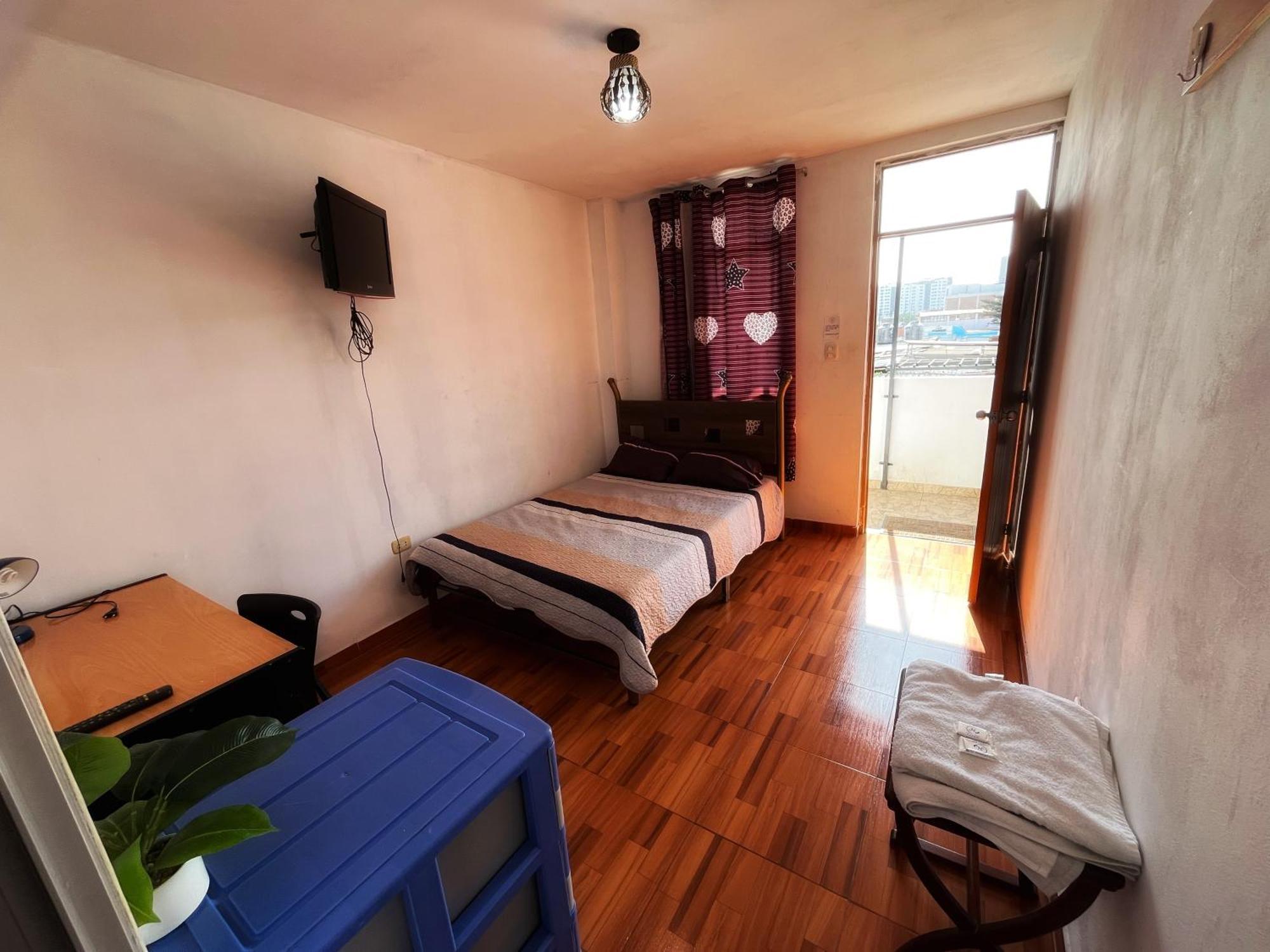 Bed and Breakfast Ugarte Street Trujillo Zewnętrze zdjęcie